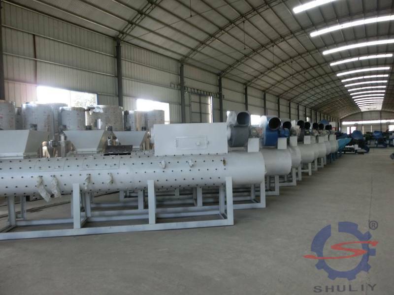 How to distinguish superior plastic recycling pelletizing machine from the inferior? 1 PET bottles label removing machine