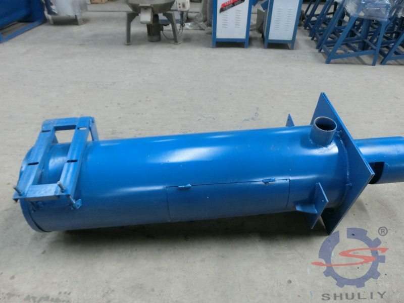 Use of plastic dewatering machine