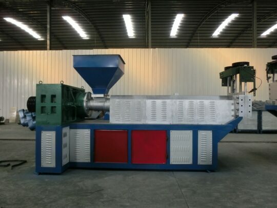 Extrudeuse de granulation plastique Waster