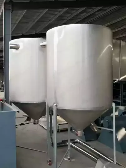 silo pelet plastik