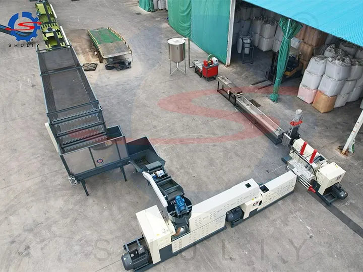 リサイクルペレットを作るためのプラスチックリサイクル機械