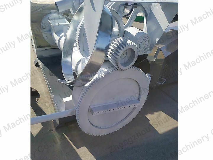 Plastic pelletizing machine 7 electric gear die head