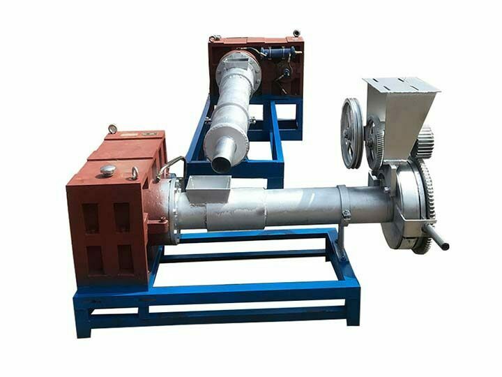 How to choose the main and auxiliary engine of a plastic granulator? 1 plastic granulator