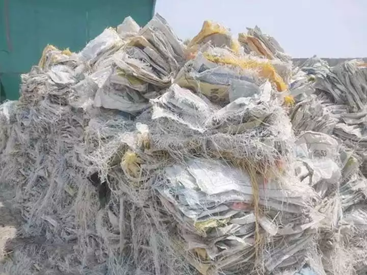recyclage de sacs en raphia pp