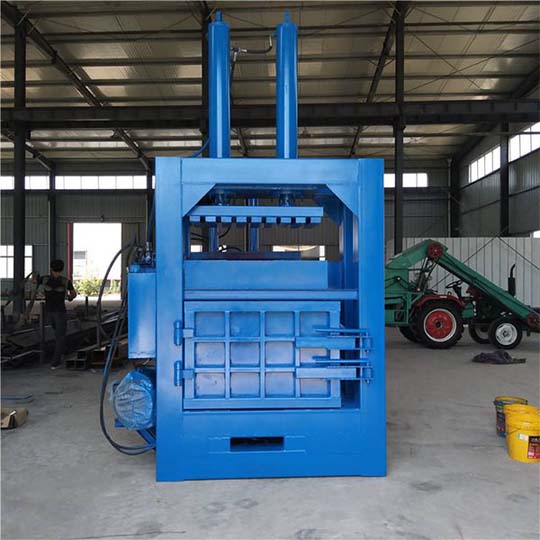 plastic baler machine