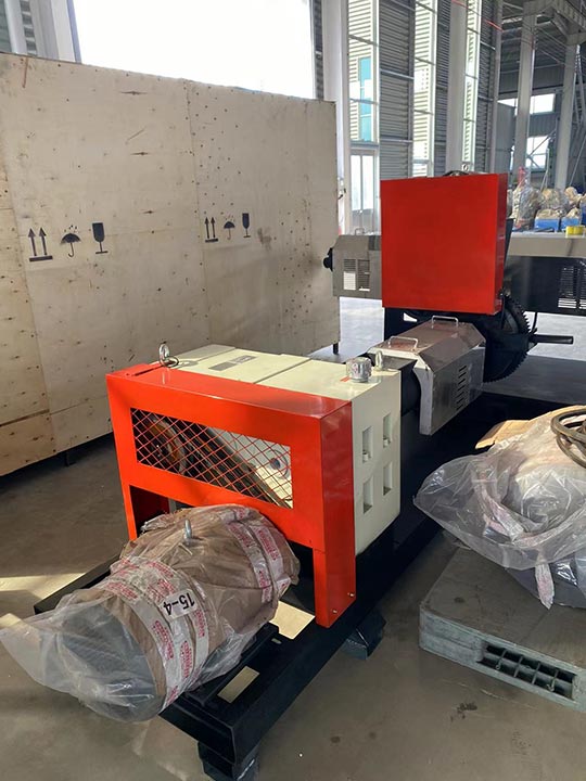 Plasic Recycling Machines Shipped To Germany 2 Plastic Pellet Machine