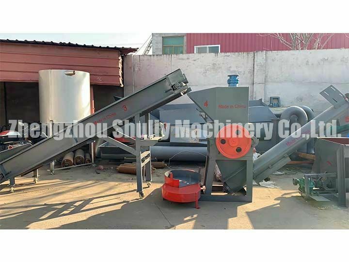 PET bottle recycling line shipped to Congo 4 plastic bottle crushing machine