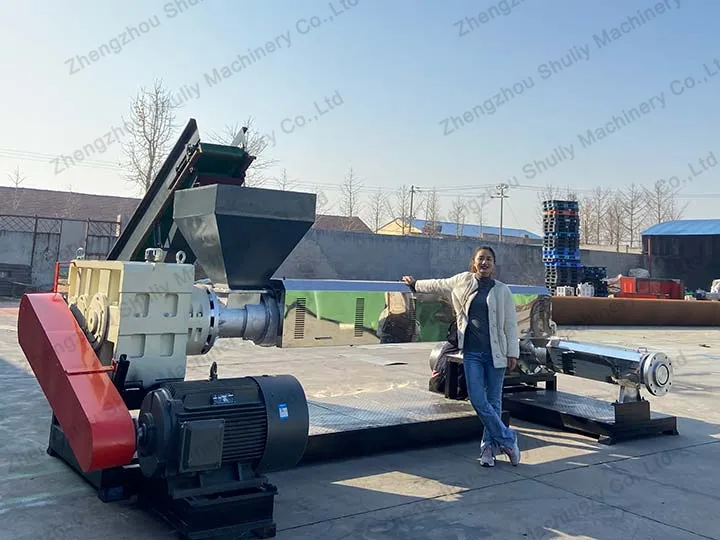 máquina pelletizadora de plástico