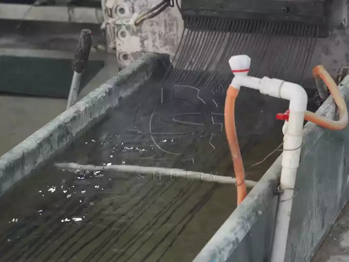 Plastic film recycling line 11 cooling tank