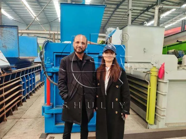 Ameriacan client visited Shuliy tire baler machine