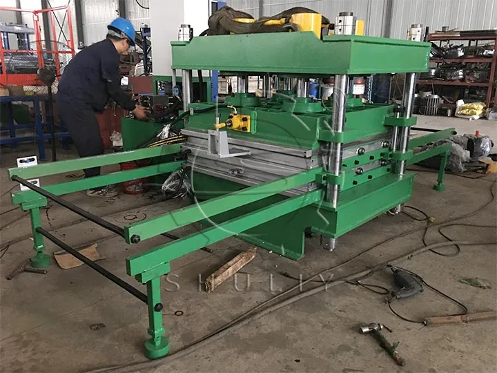 Industrial Rubber Floor Tiles Making Machine