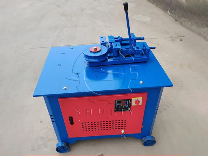 Automatic Pipe Bender