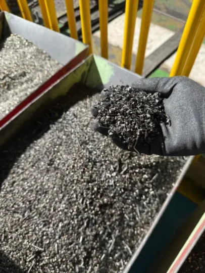 shredded metal chips